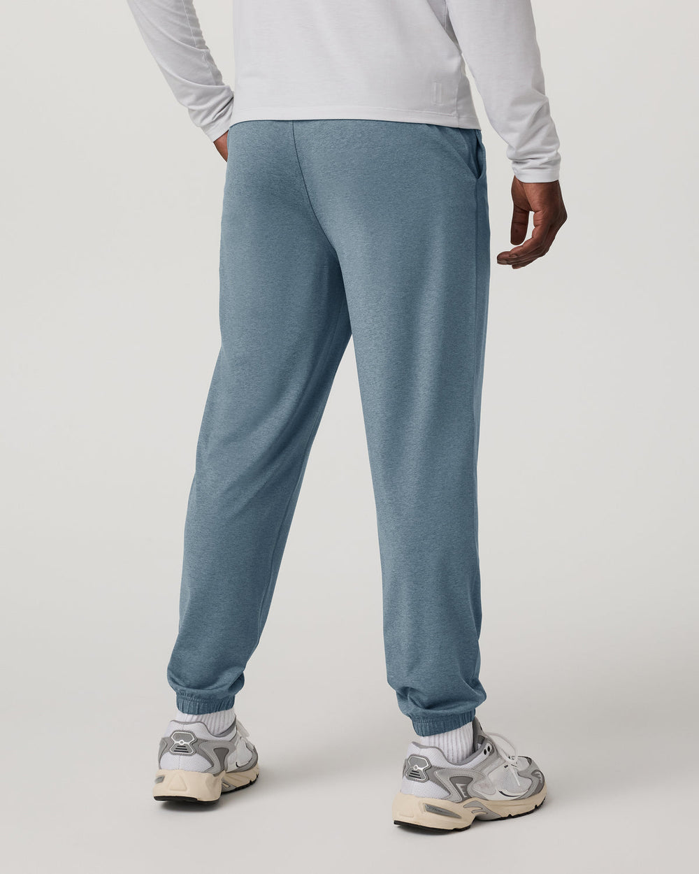 Men's Sunday Performance Sweatpant 30" Smoke Blue | Vuori Sale