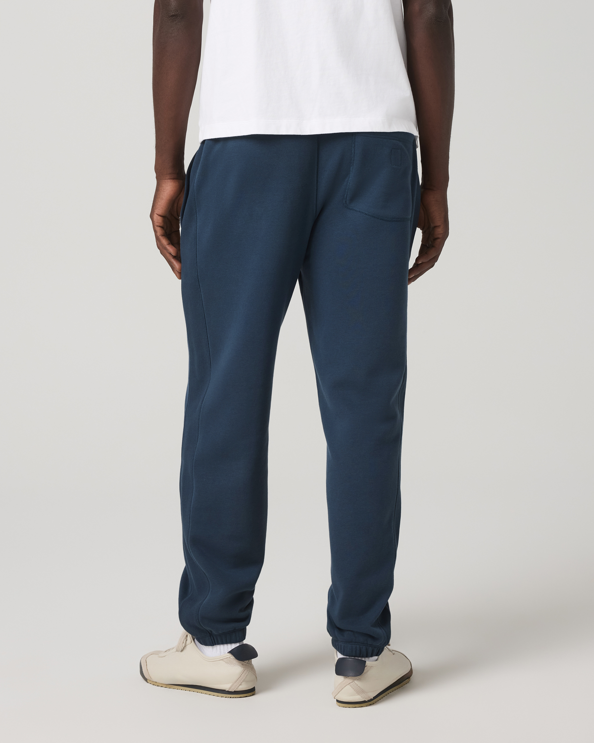 Cypress Vintage Jogger 28" Men's Ocean Blue Joggers | Vuori US