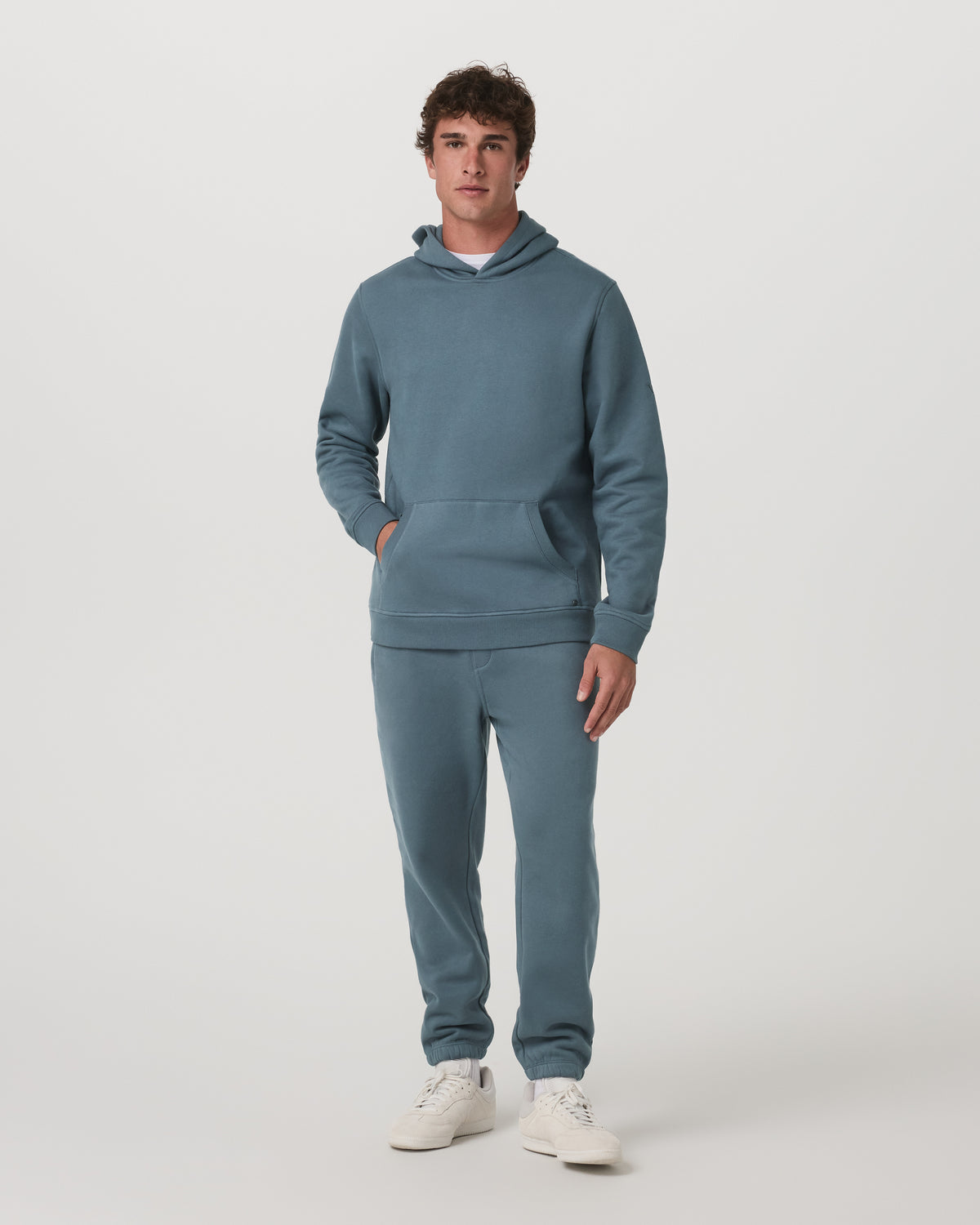 Seaside Sweatpant Blue Sea | Vuori Sale