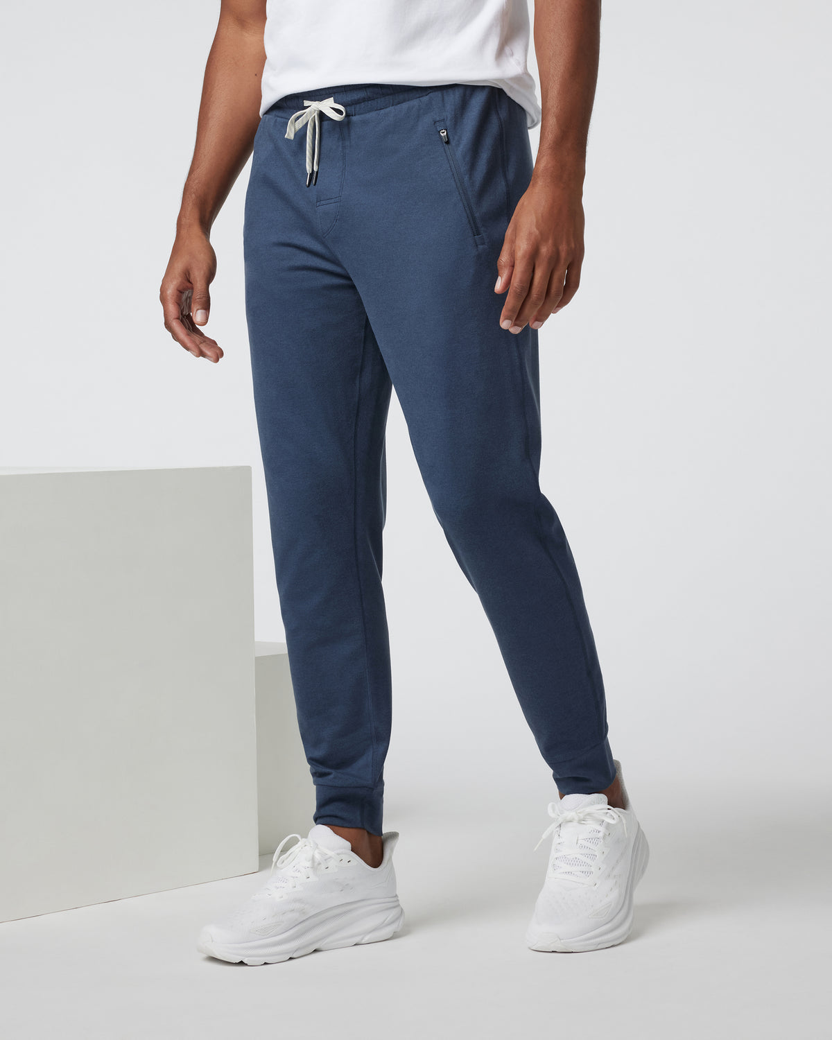 Ponto Performance Jogger Athletic Slim Fit 30" Azure Heather | Vuori On sale
