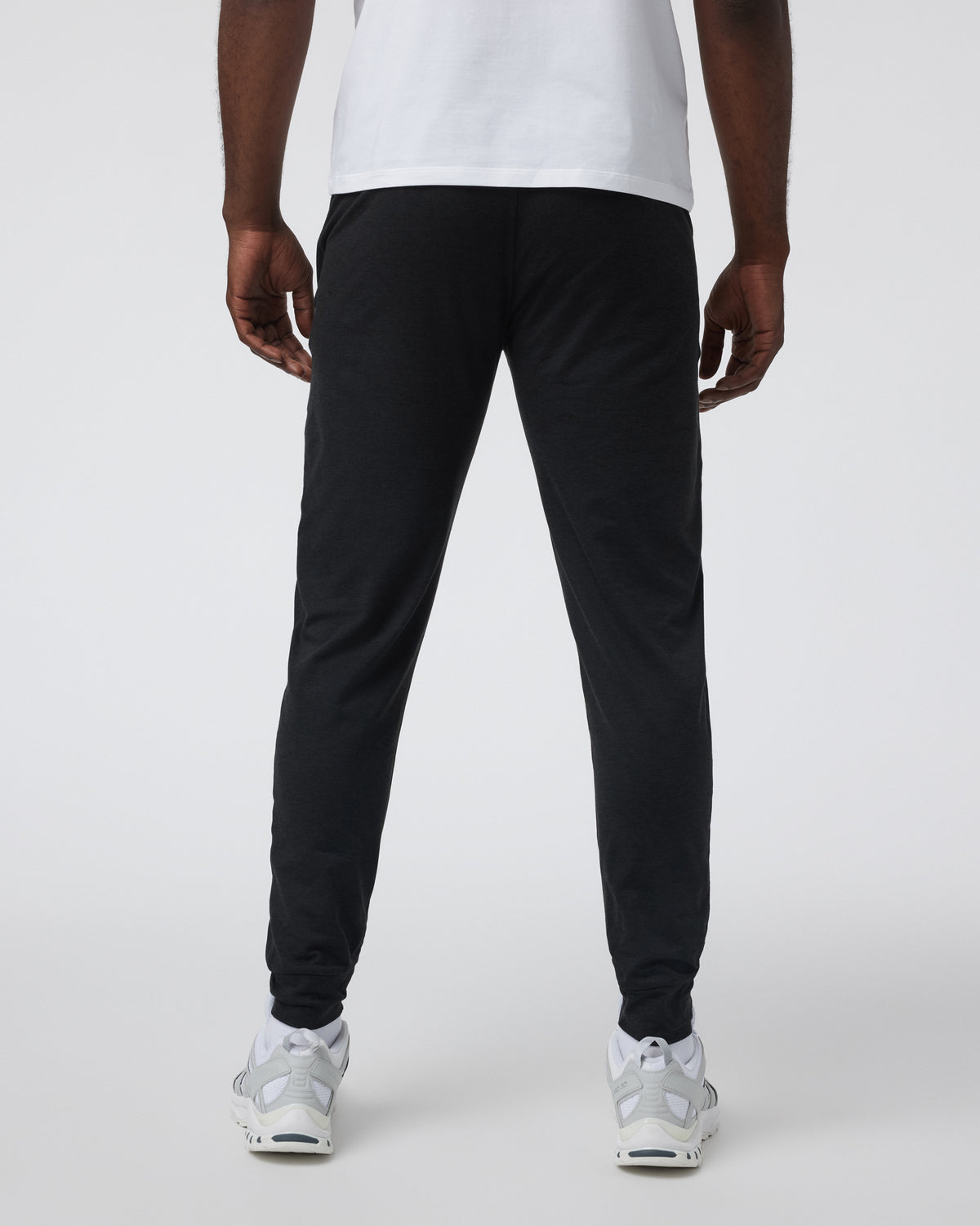 Ponto Performance Jogger Athletic Slim Fit 30" Black Heather | Vuori Outlet