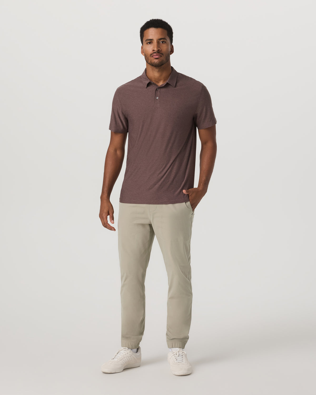 Meta Jogger 30" Men's Truffle Performance Knit Joggers | Vuori Clothing