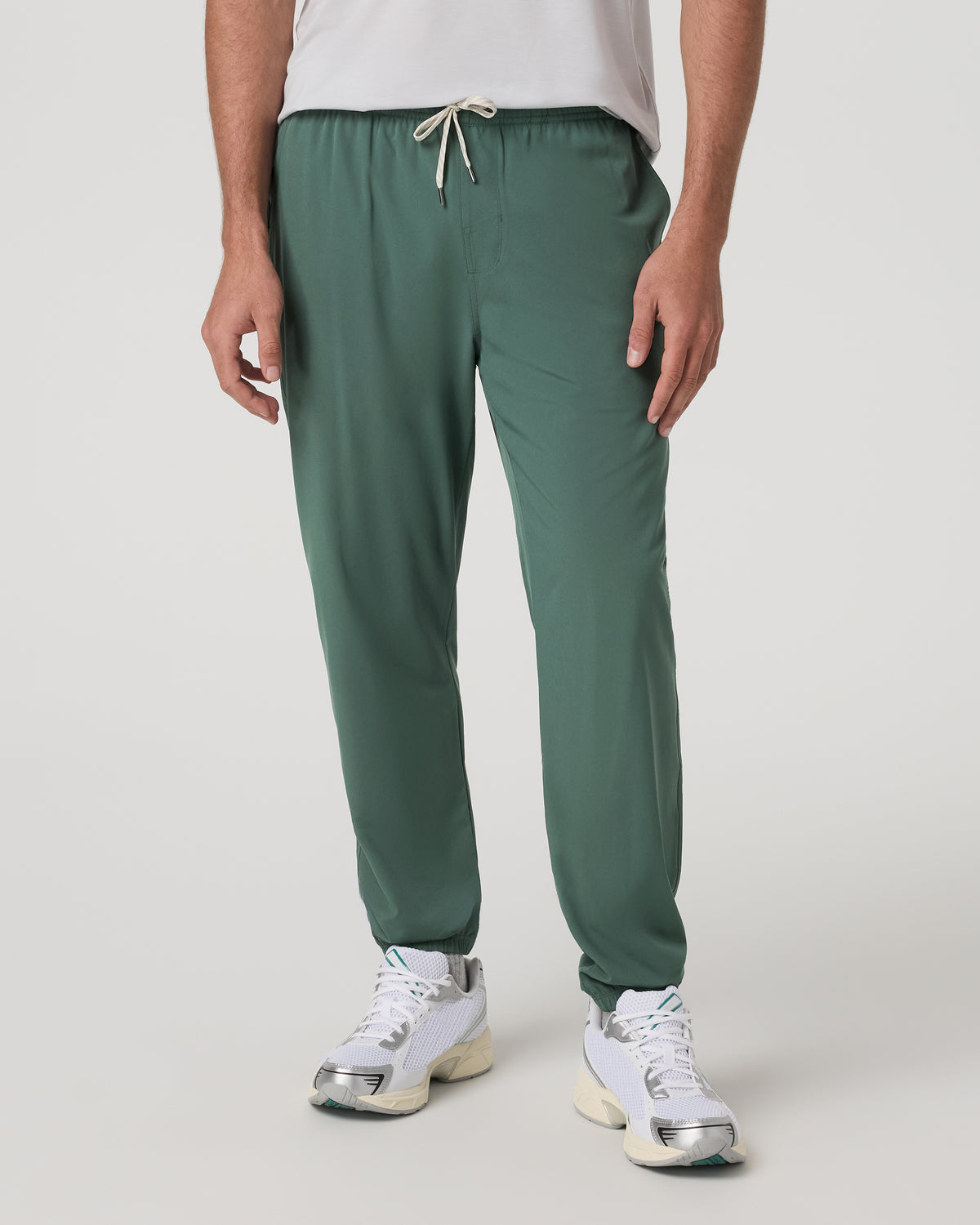 Kore Jogger Lined 28" Men's Agate Green Joggers with Liner | Vuori Discount