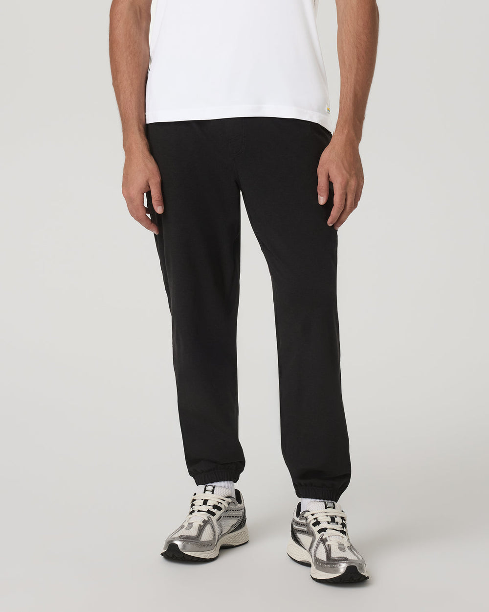 Men's Coronado Mixed Media Sweatpant 28" Black Heather | Vuori Outlet