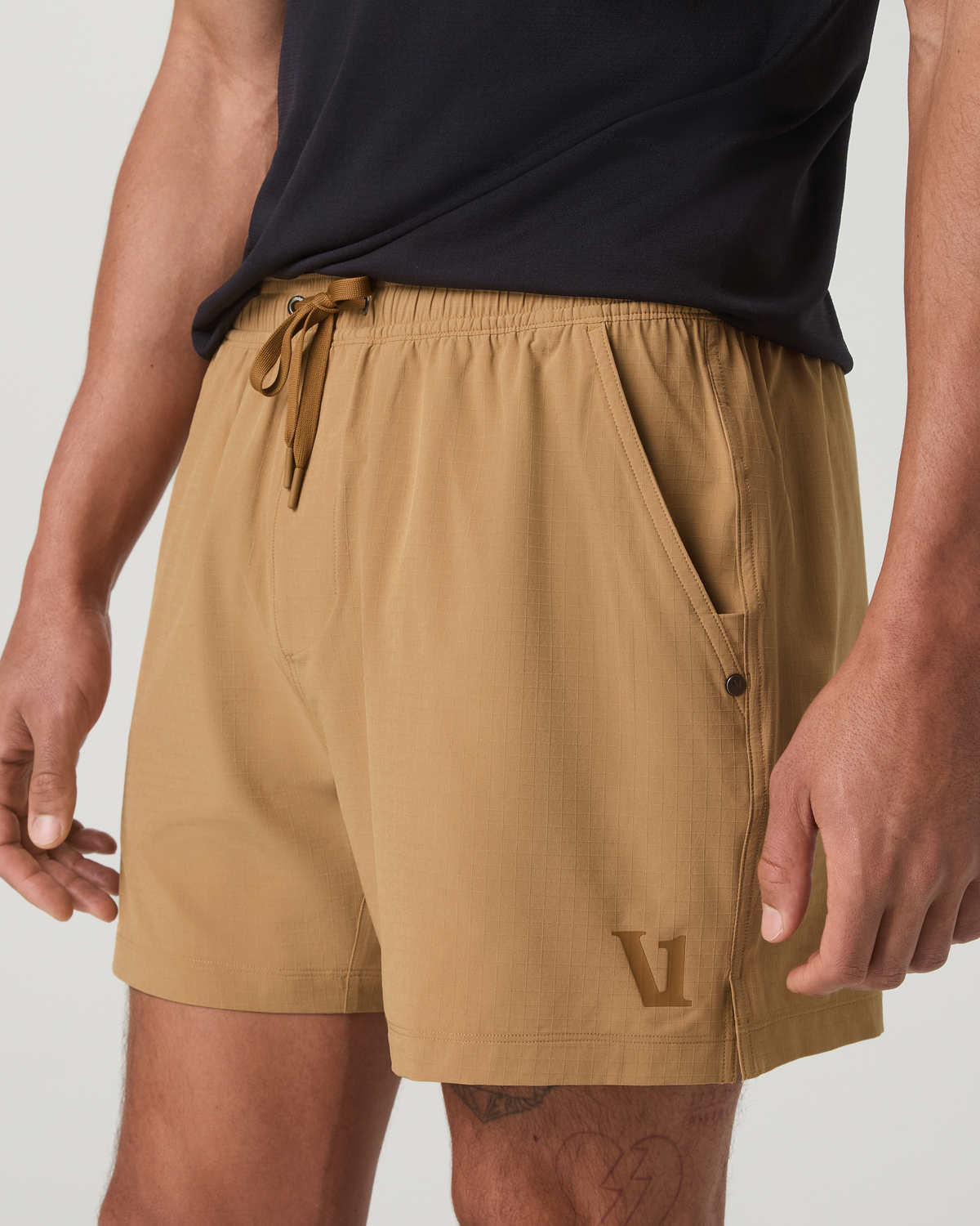 HardKore Short Lined 5" Men's Burlap Performance Shorts | Vuori US