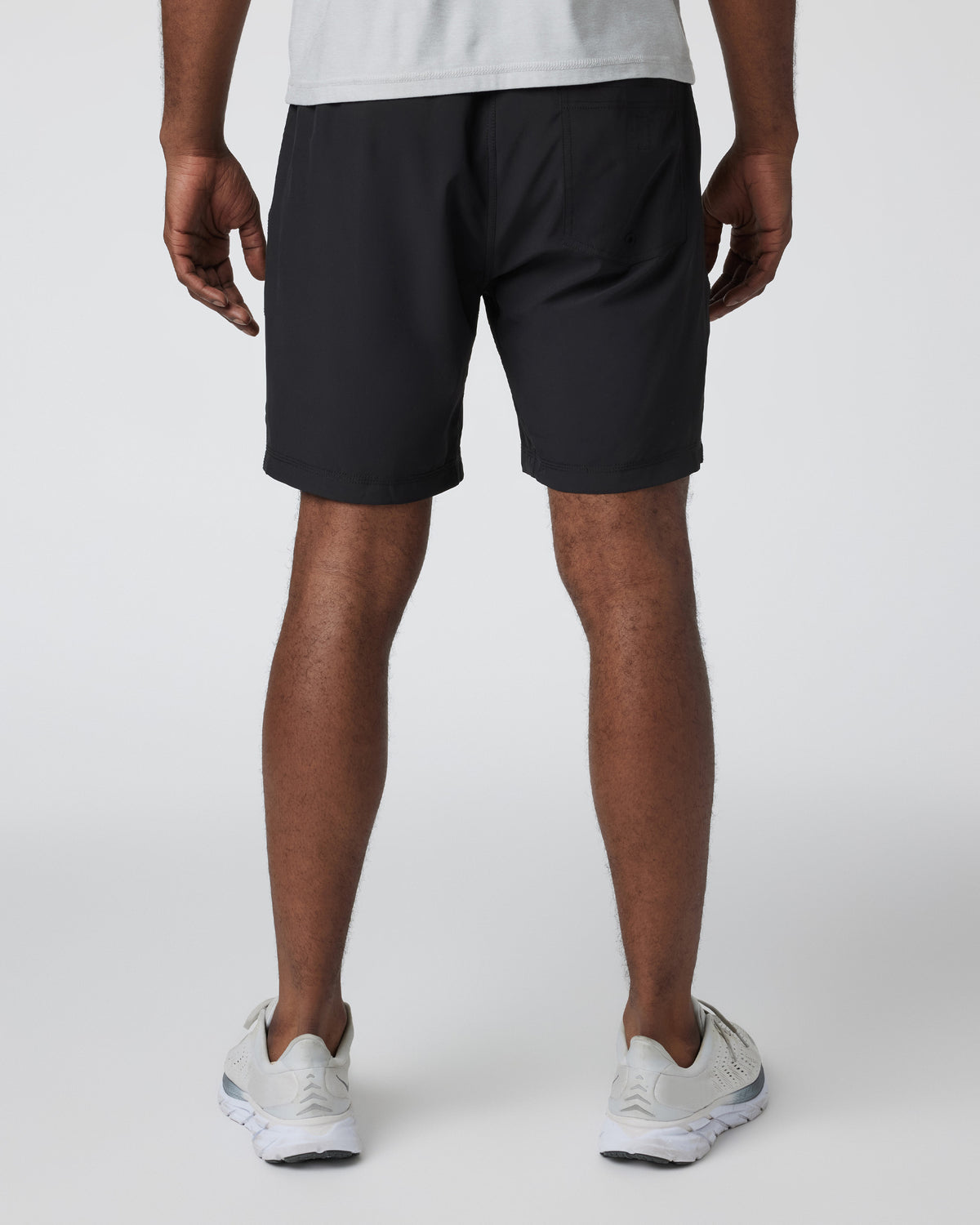 Kore Short Unlined 7" Black Unlined Athletic Shorts | Vuori