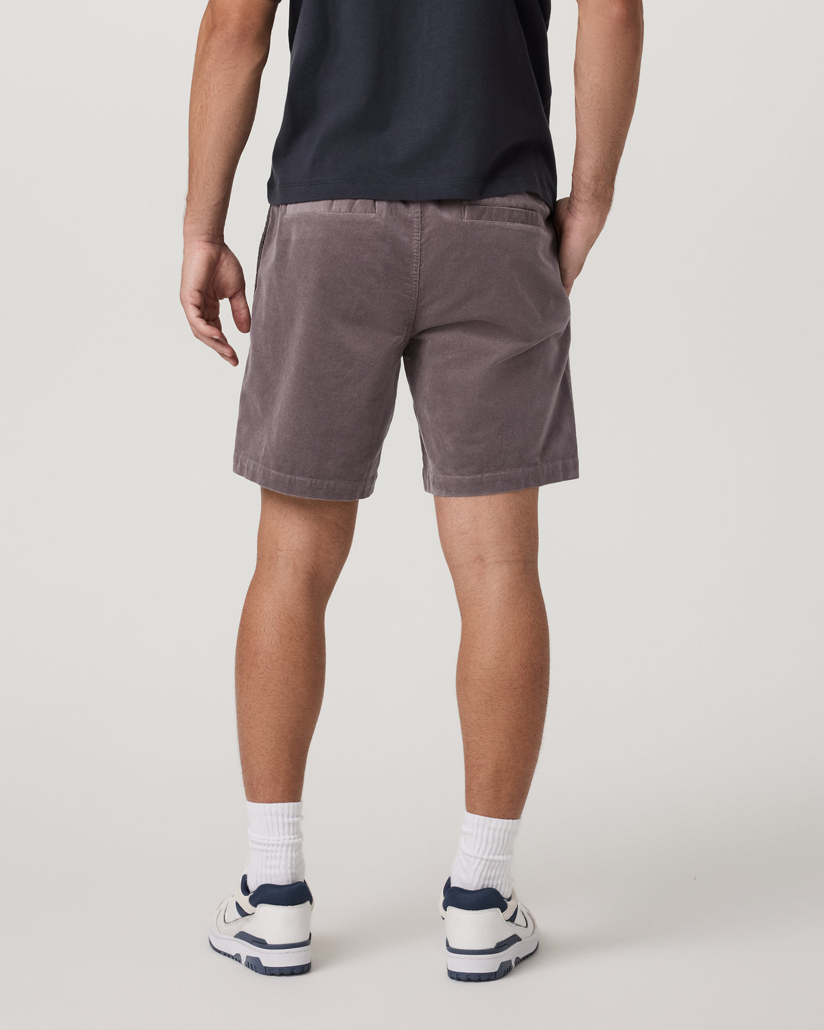 Optimist Elastic Waist Short 8" Men's Huckleberry Shorts | Vuori Sale