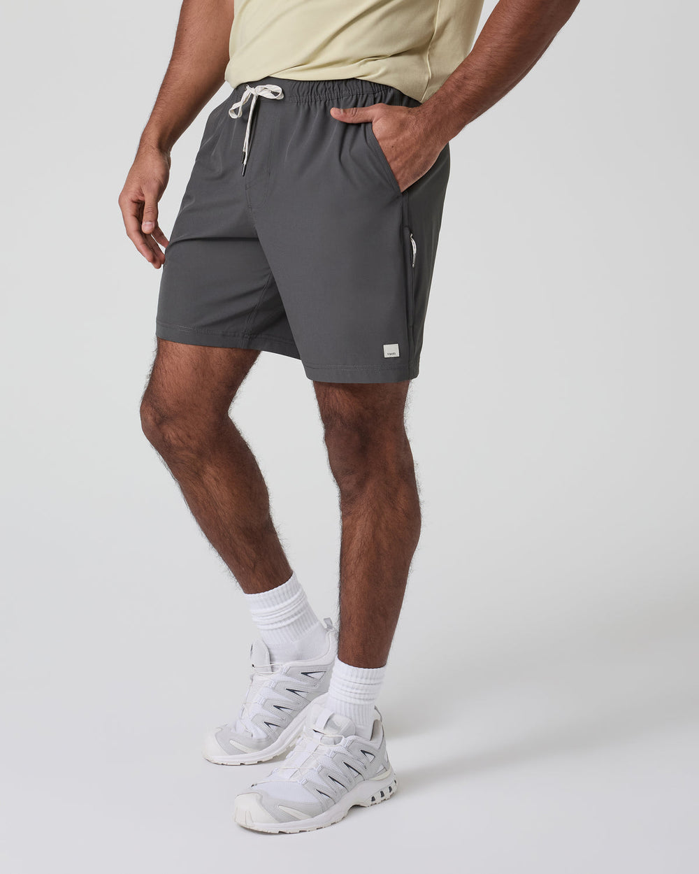 Banks Session Short 7" Dark Pewter | Vuori On sale