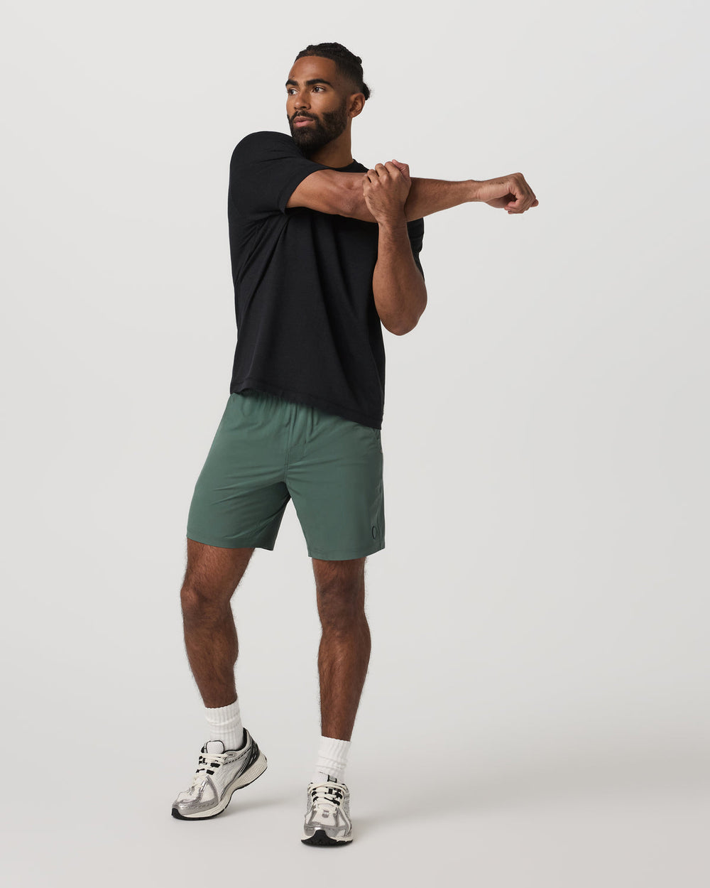 Kore Short Unlined 7" Men's Agate Green Tonal Shorts | Vuori Outlet