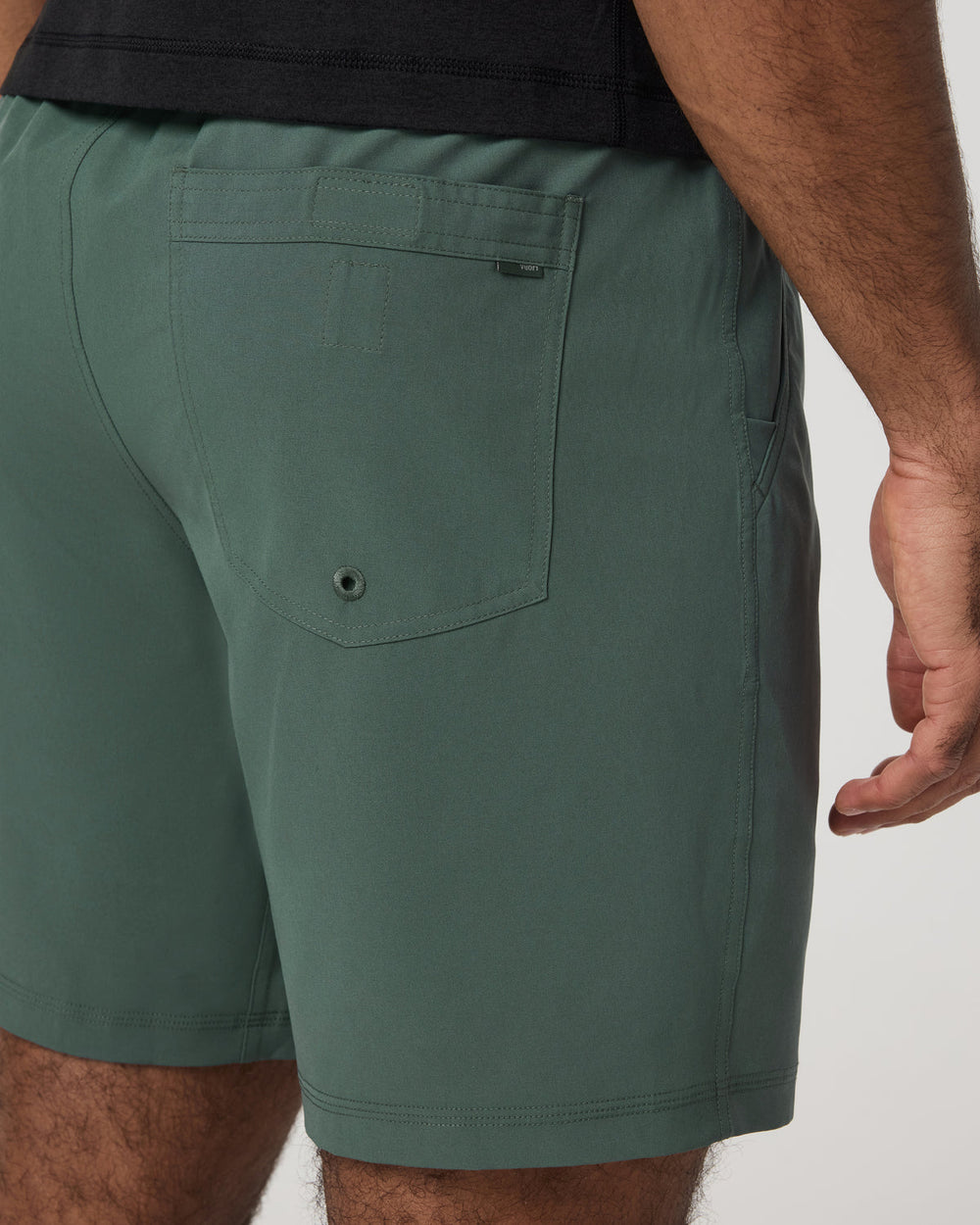 Kore Short Unlined 7" Men's Agate Green Tonal Shorts | Vuori Outlet