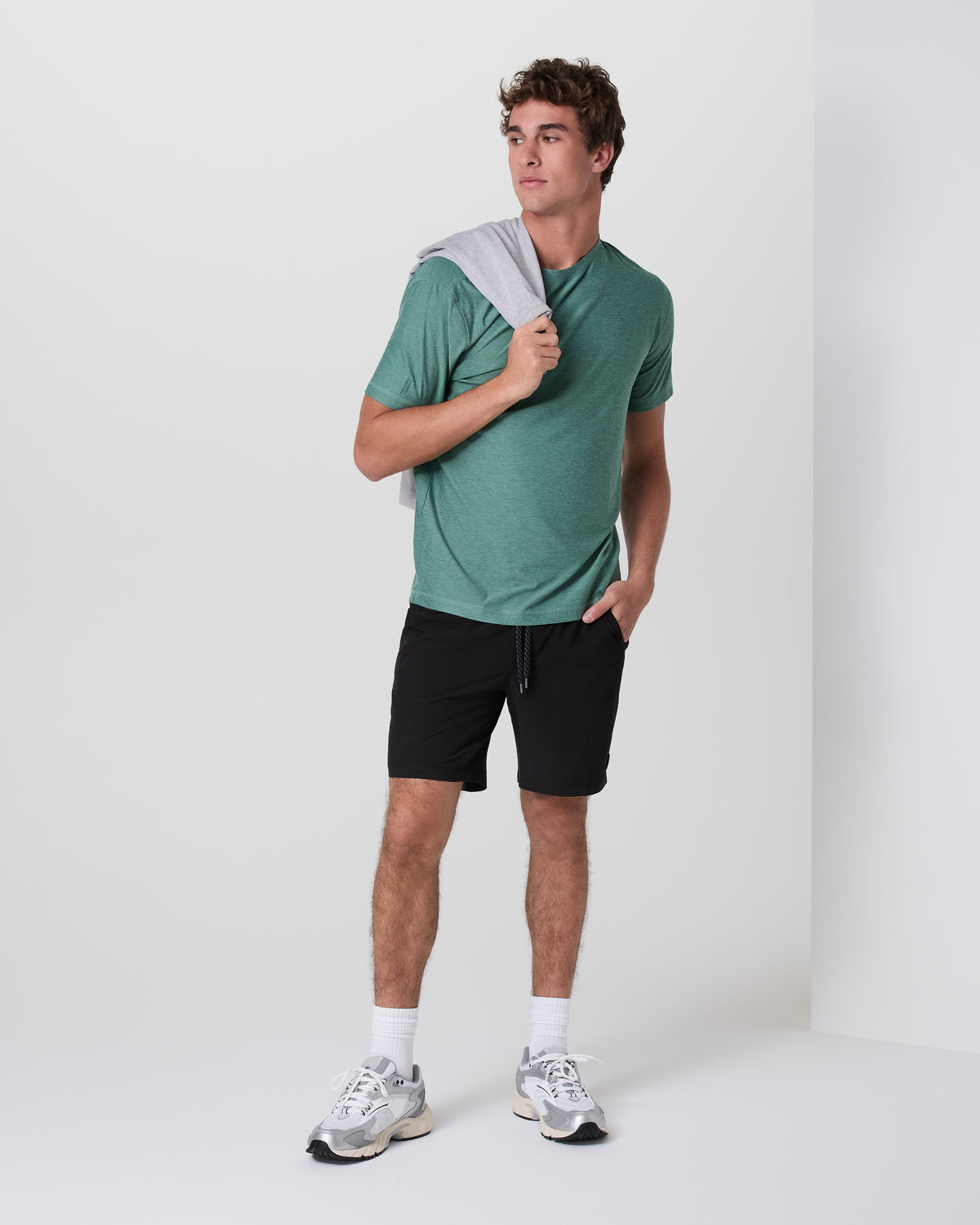 Kore Short Lined 7" Men's Black Tonal Athletic Shorts | Vuori Outlet