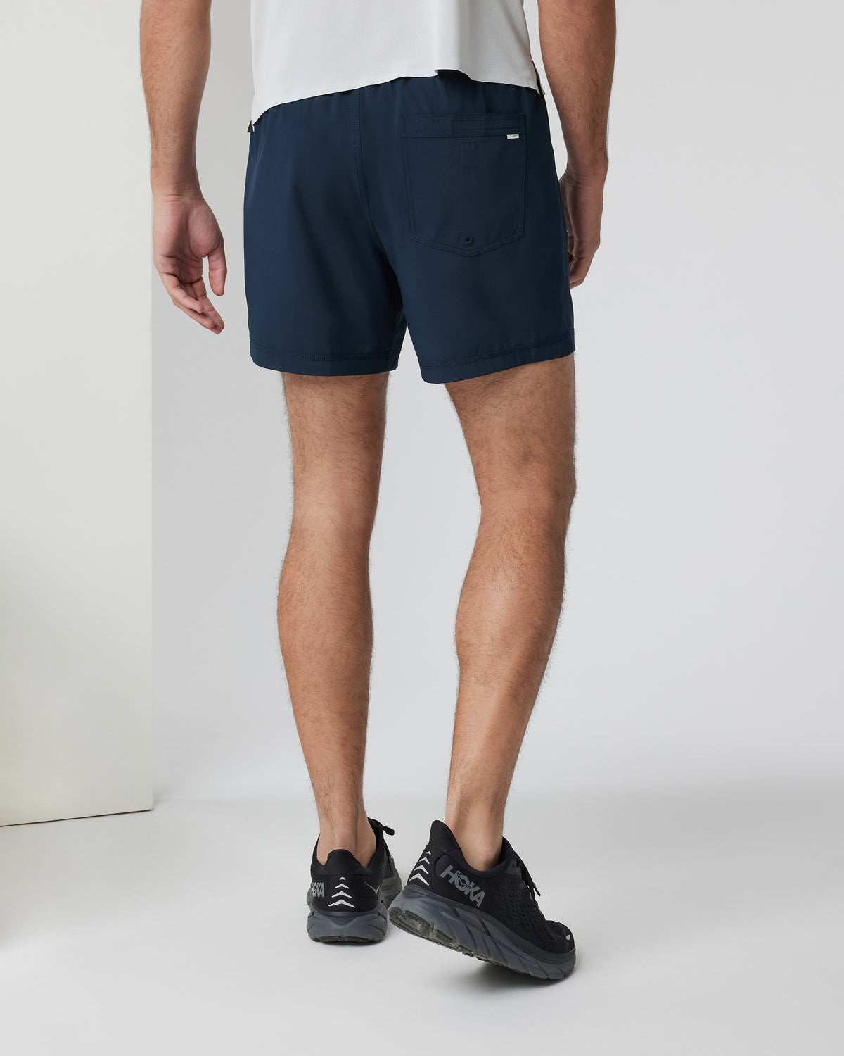 Kore Short Lined 5" Men's Ink Athletic Shorts | Vuori Clothing