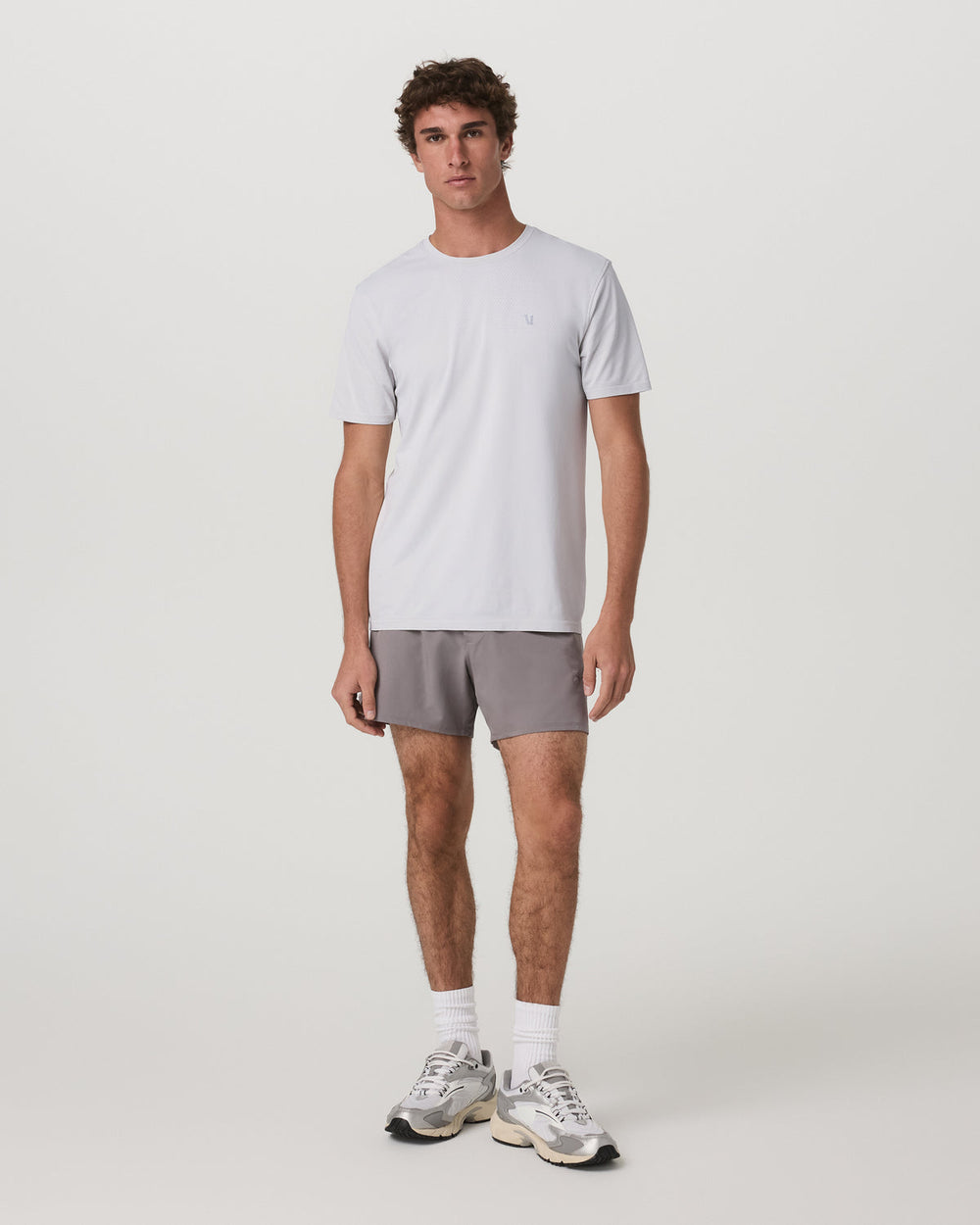 Qualify Short Lined 5" Men's Smokey Grey Athletic Shorts | Vuori Sale