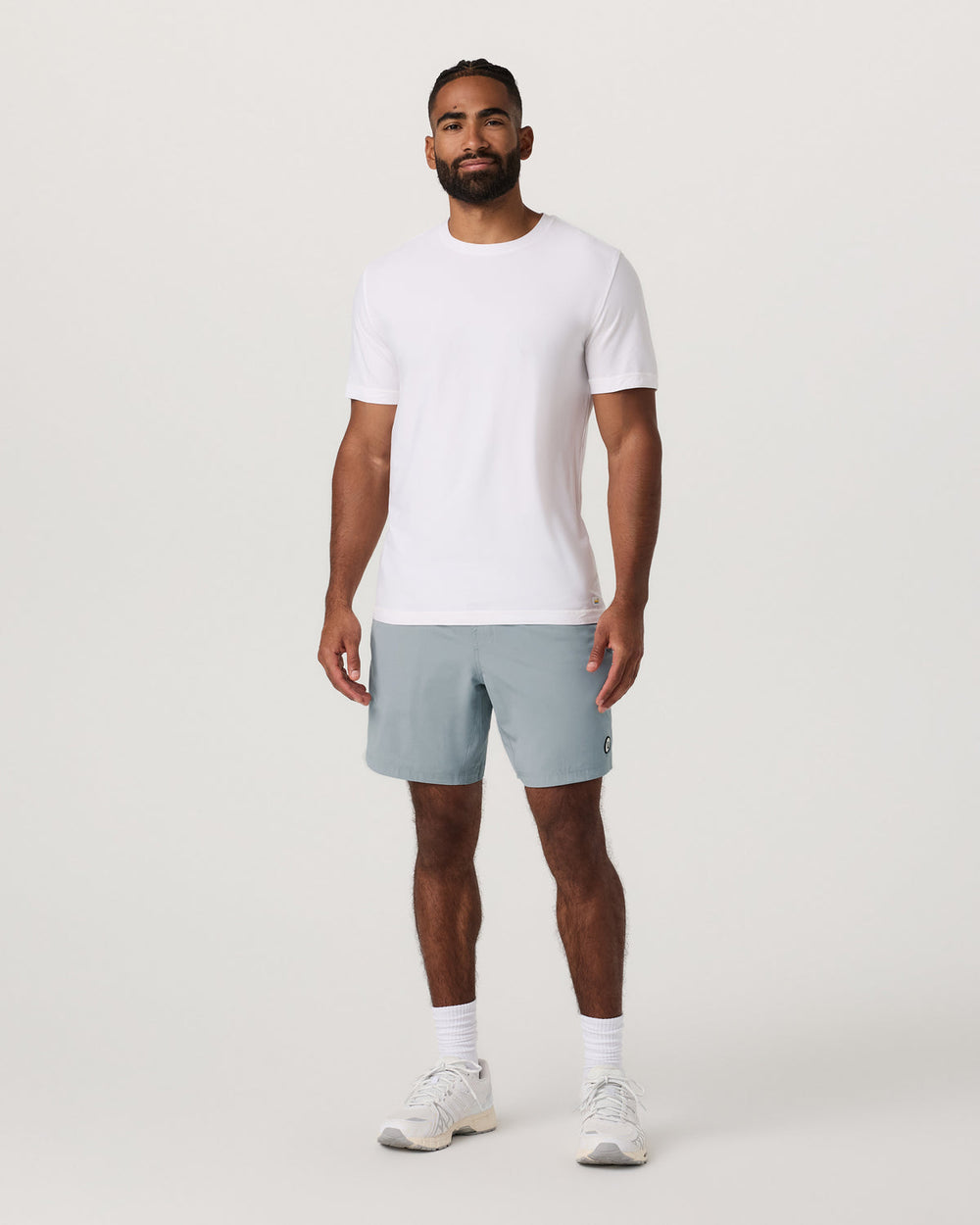 Kore Short Lined 7" Light Cloud | Vuori On sale