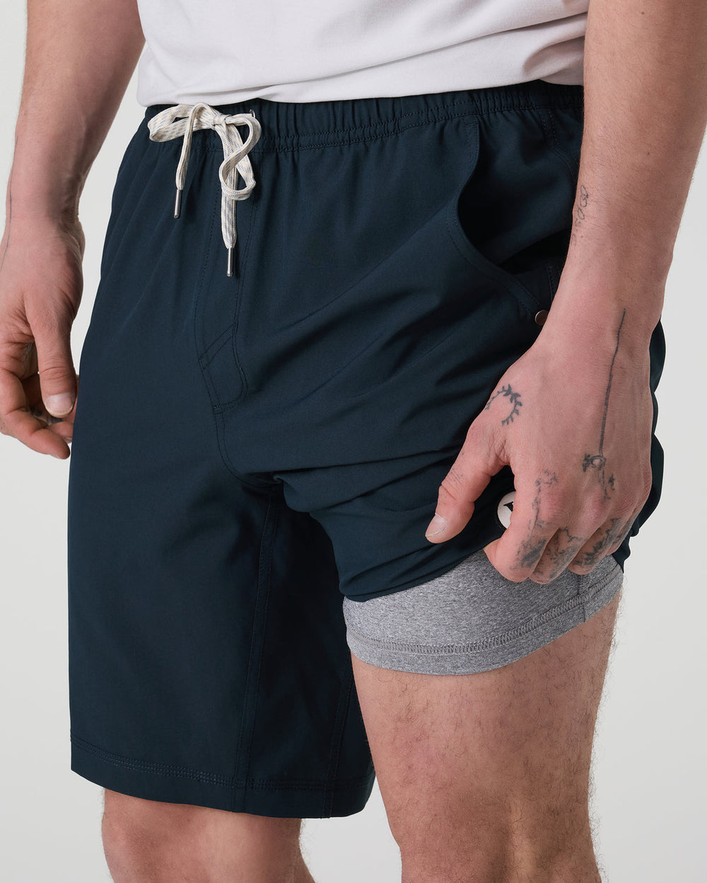 Kore Short Lined 9" Men's Ink Athletic Shorts | Vuori Online