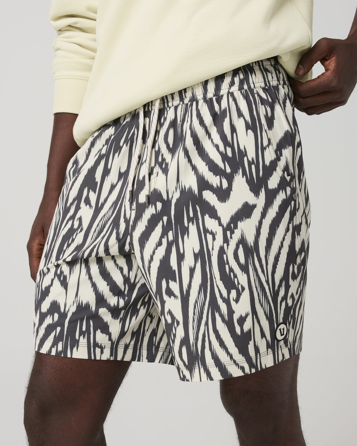Kore Short Unlined 7" Men's Sandalwood Mirage Shorts | Vuori US