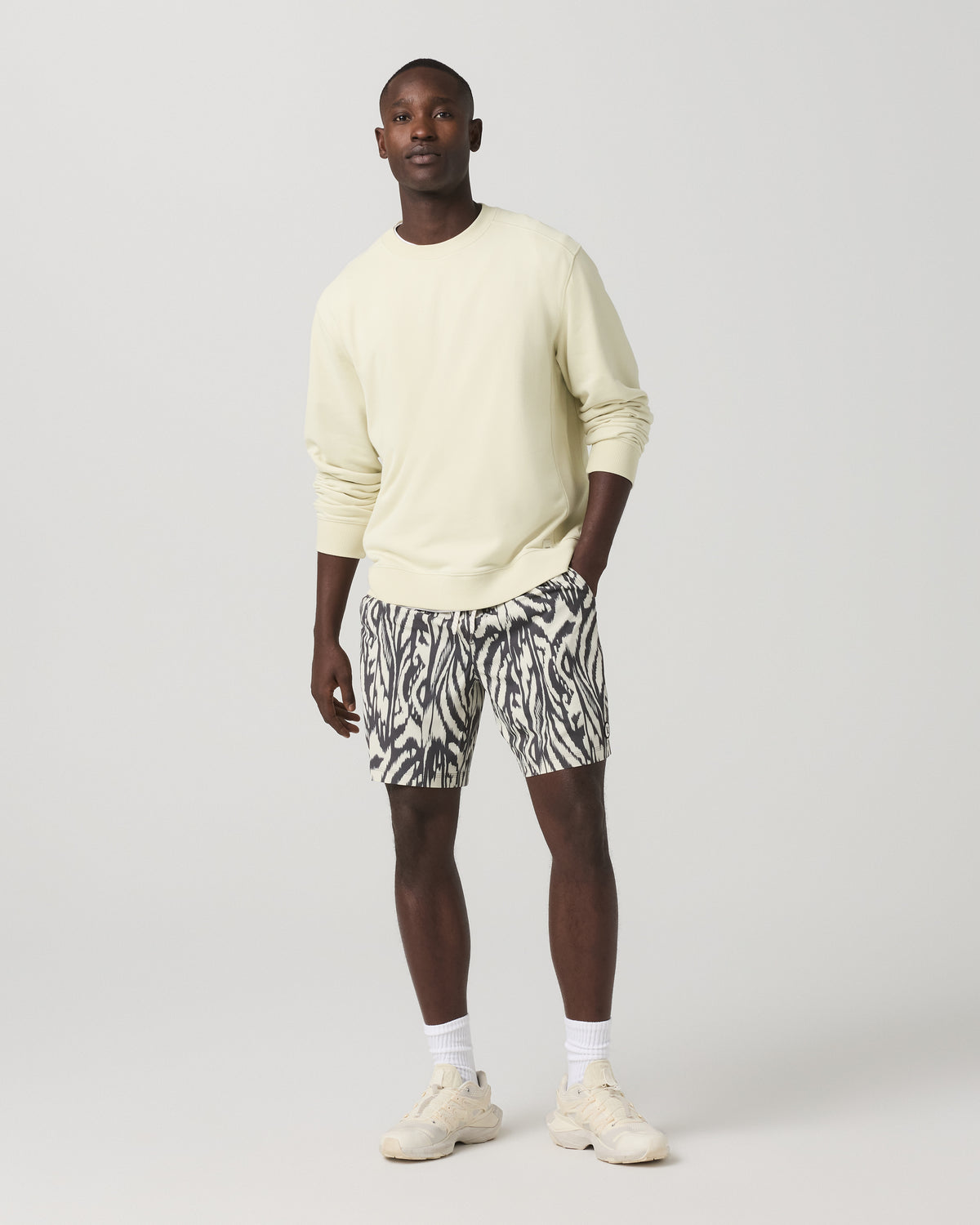 Kore Short Unlined 7" Men's Sandalwood Mirage Shorts | Vuori US