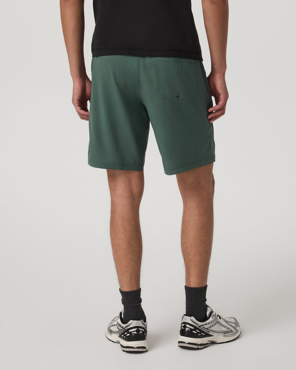 Kore Short Unlined 9" Men's Agate Green Tonal Shorts | Vuori On sale