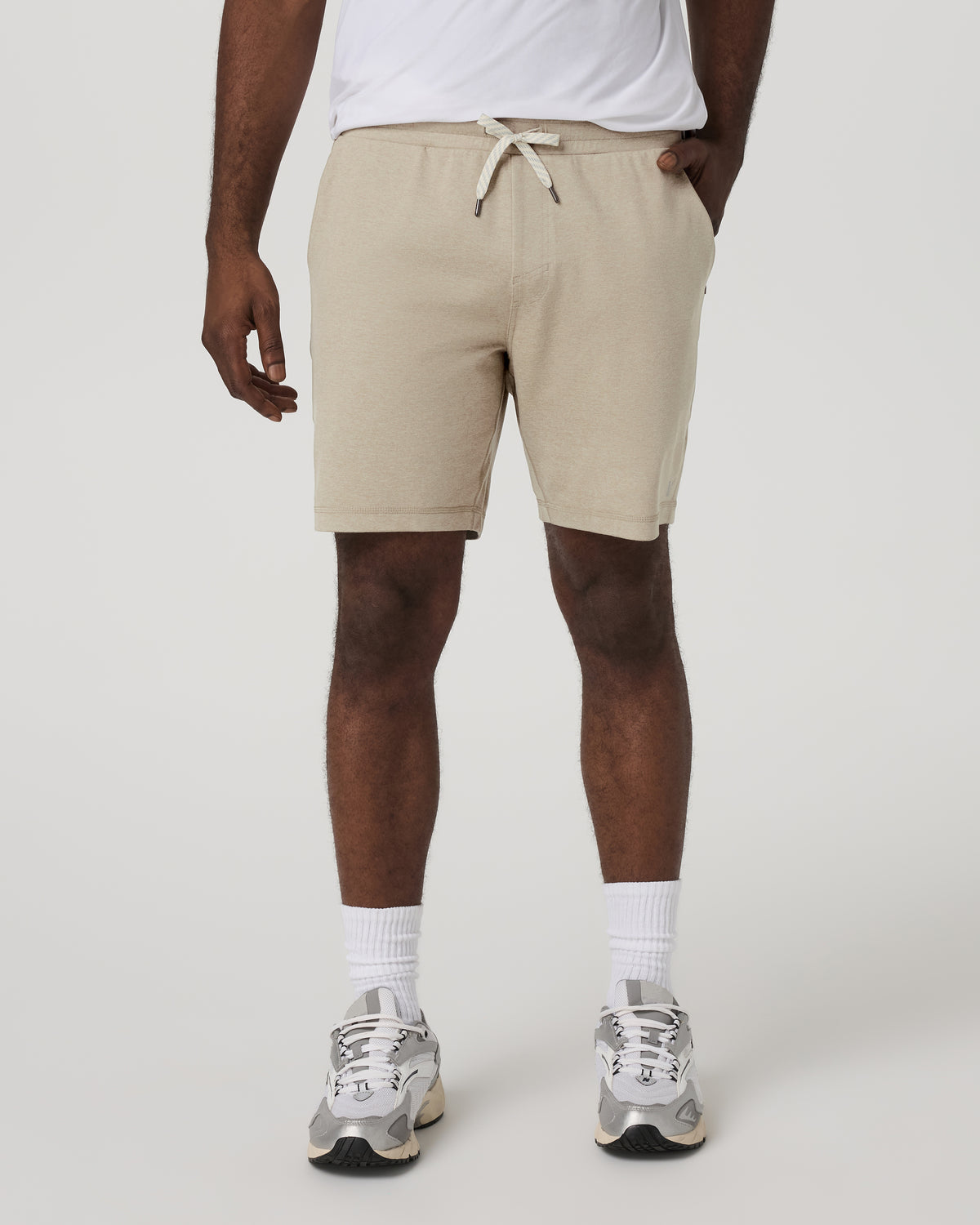 Ponto Performance Short 7" Men's Truffle Heather Shorts | Vuori Clothing