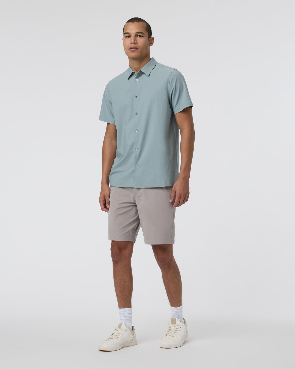 Meta Short 8" Mocha Chino Shorts | Vuori Outlet