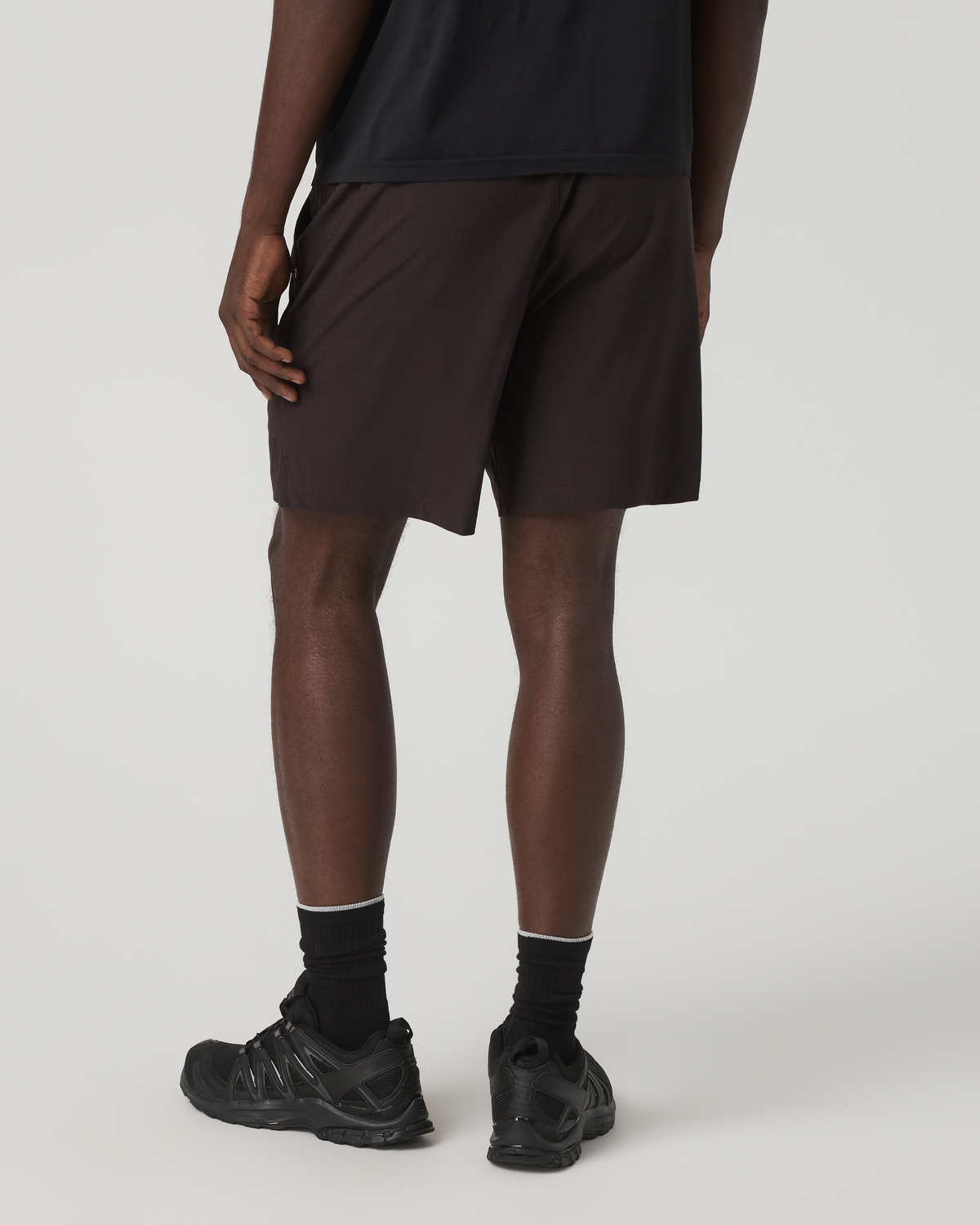 HardKore Short Lined 7" Men's Carbon Performance Shorts | Vuori