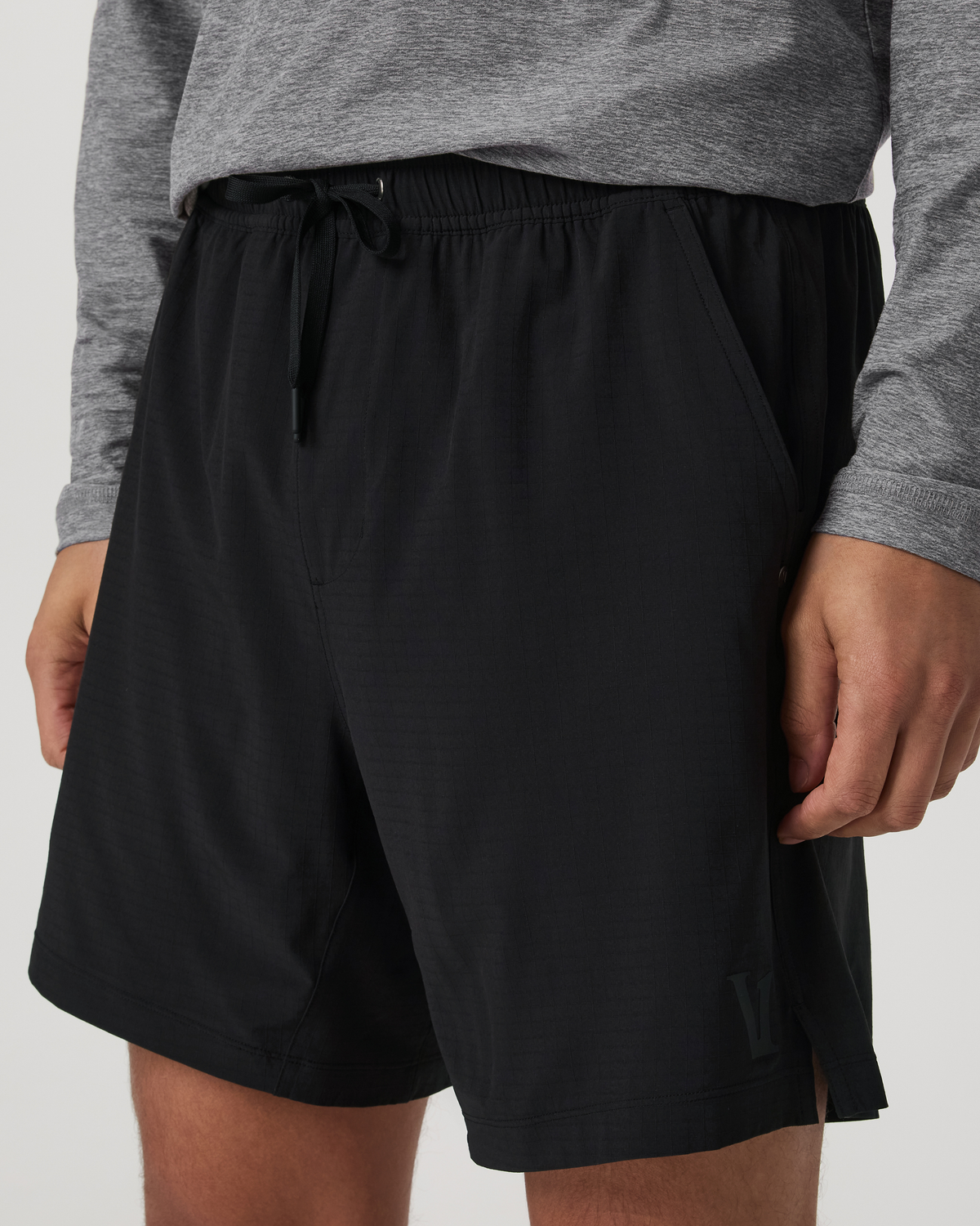 HardKore Short Lined 7" Men's Black Performance Shorts | Vuori On sale