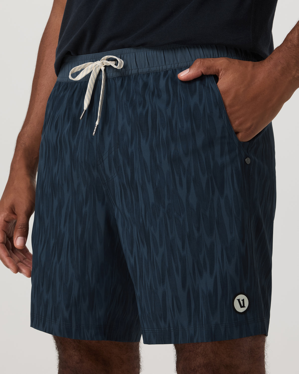 Kore Short Lined 7" Men's Shorts in Blue Sea Pampas | Vuori For sale