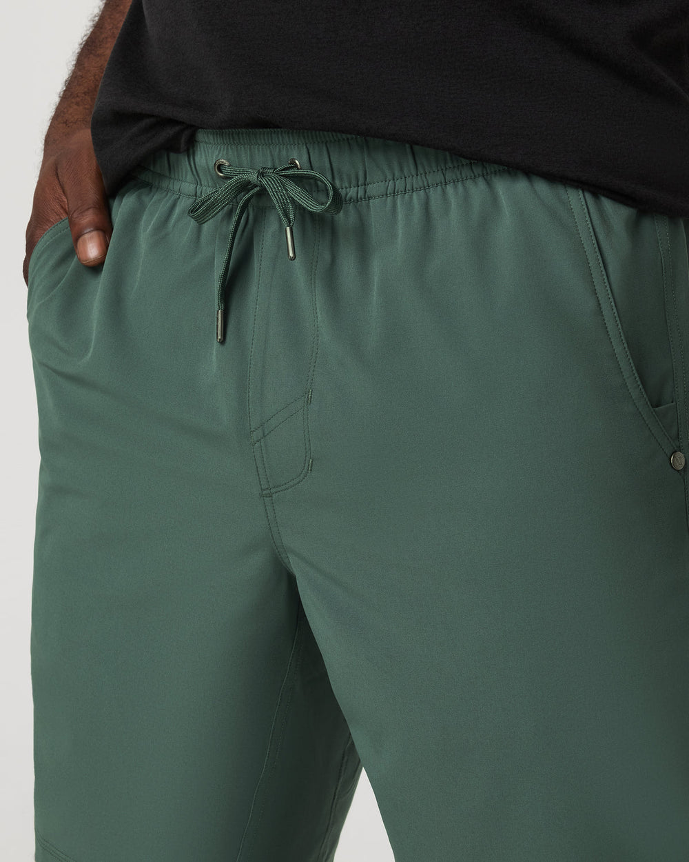 Kore Short Lined 9" Men's Agate Green Tonal Shorts | Vuori