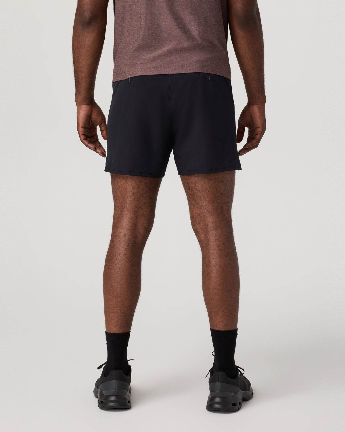 Qualify Short Lined 5" Men's Black Performance Shorts | Vuori US