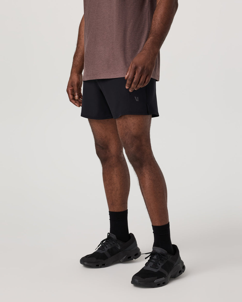 Qualify Short Lined 5" Men's Black Performance Shorts | Vuori US