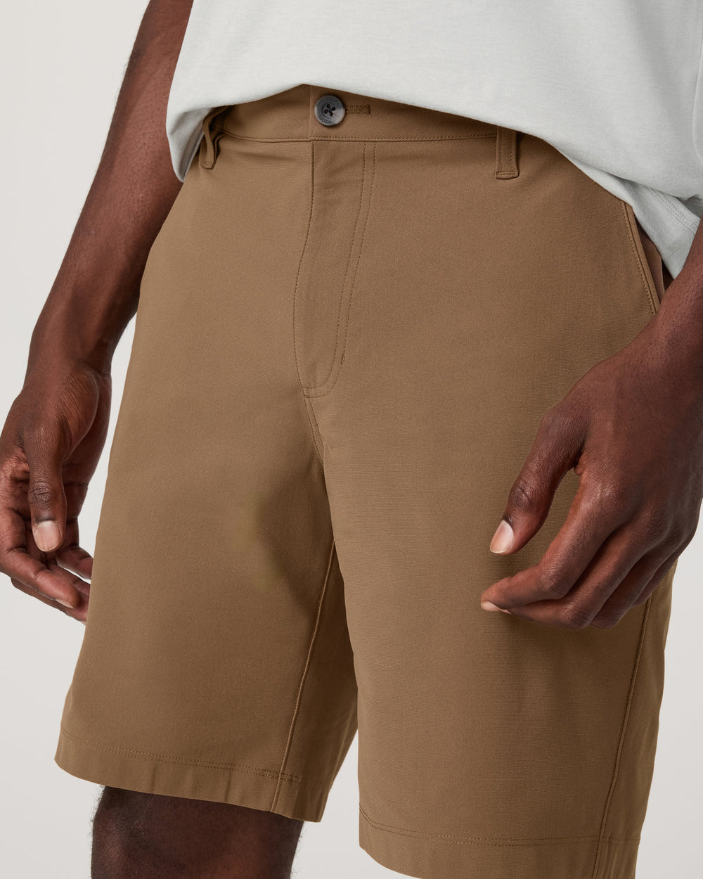 Meta Short 8" Men's Pecan Classic Chino Shorts | Vuori Outlet
