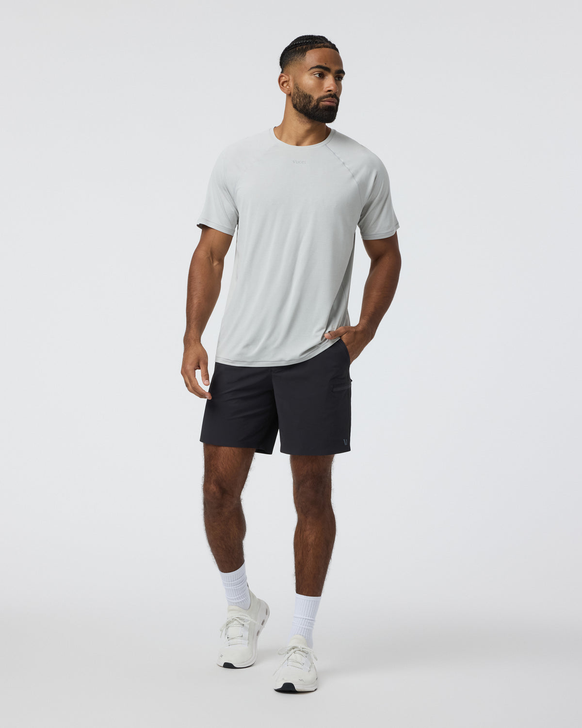 Grafton Short Unlined Classic Fit 7" Black | Vuori US