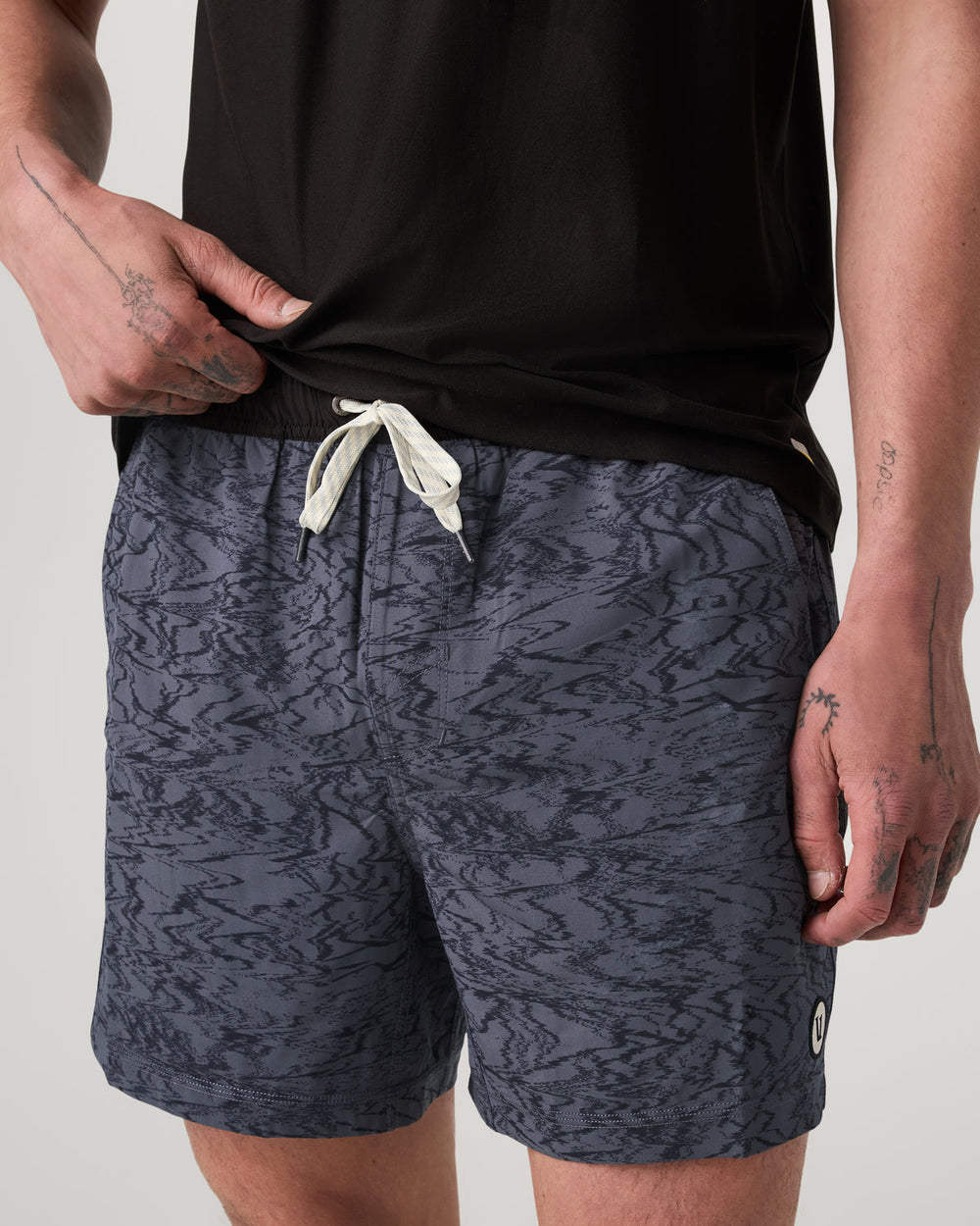 Kore Short Lined 5" Men's Moonlight Sand Shorts | Vuori Discount