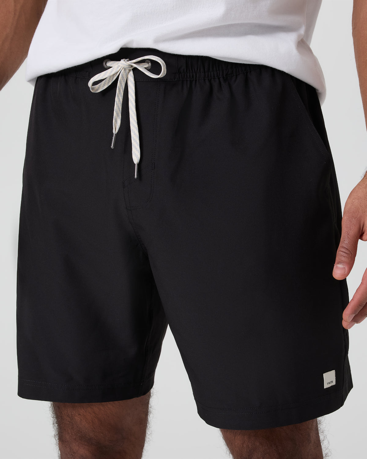 Banks Session Short 7" Black | Vuori Sale