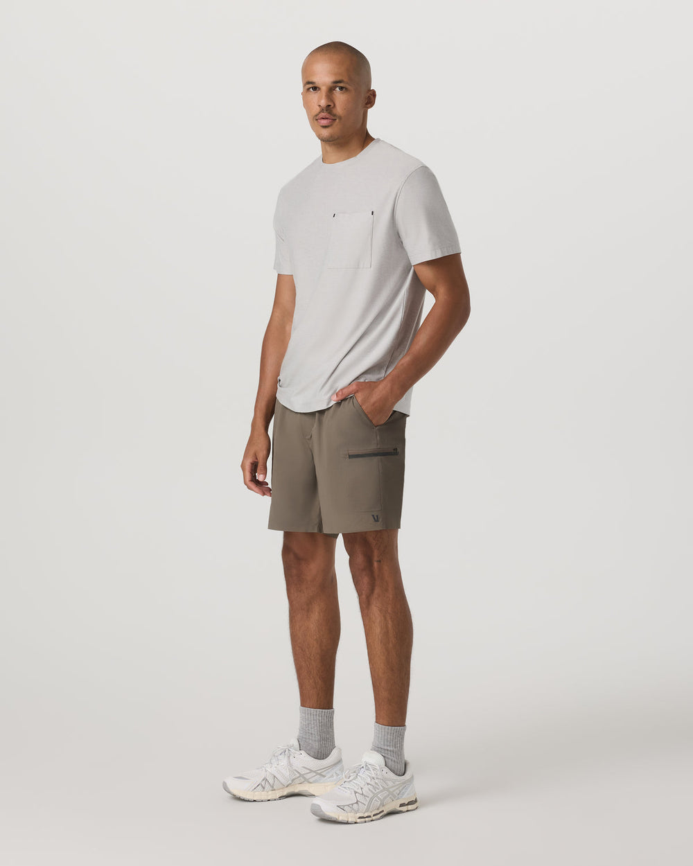 Grafton Short Unlined 7" Men's Training Shorts in Bark | Vuori For sale