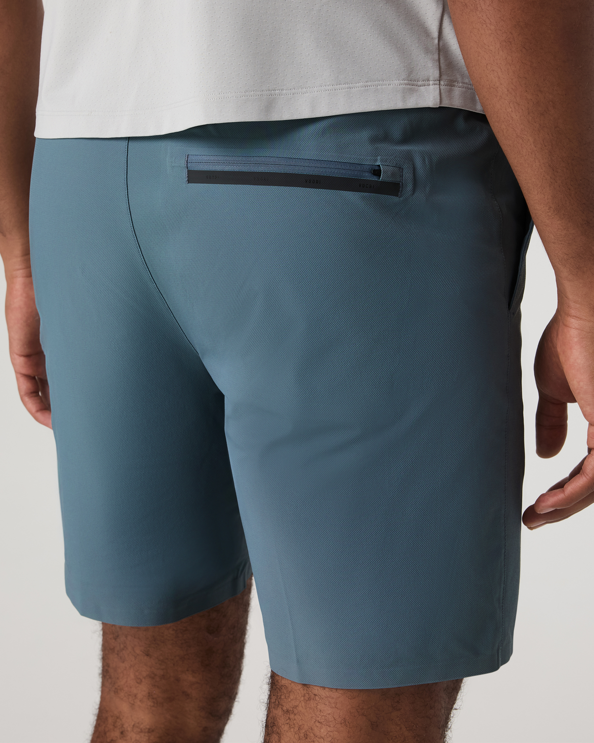 Grafton Short Unlined 7" Men's Training Shorts in Abyss | Vuori Sale
