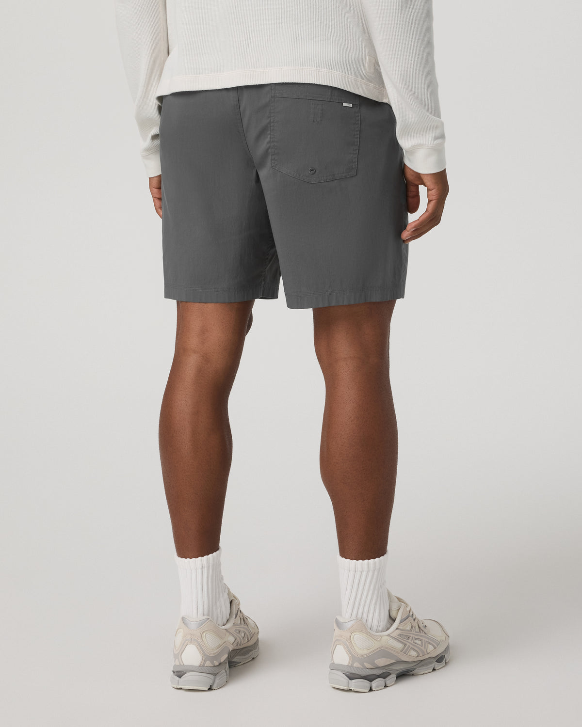 Kore Everyday Short Dark Pewter | Vuori On sale
