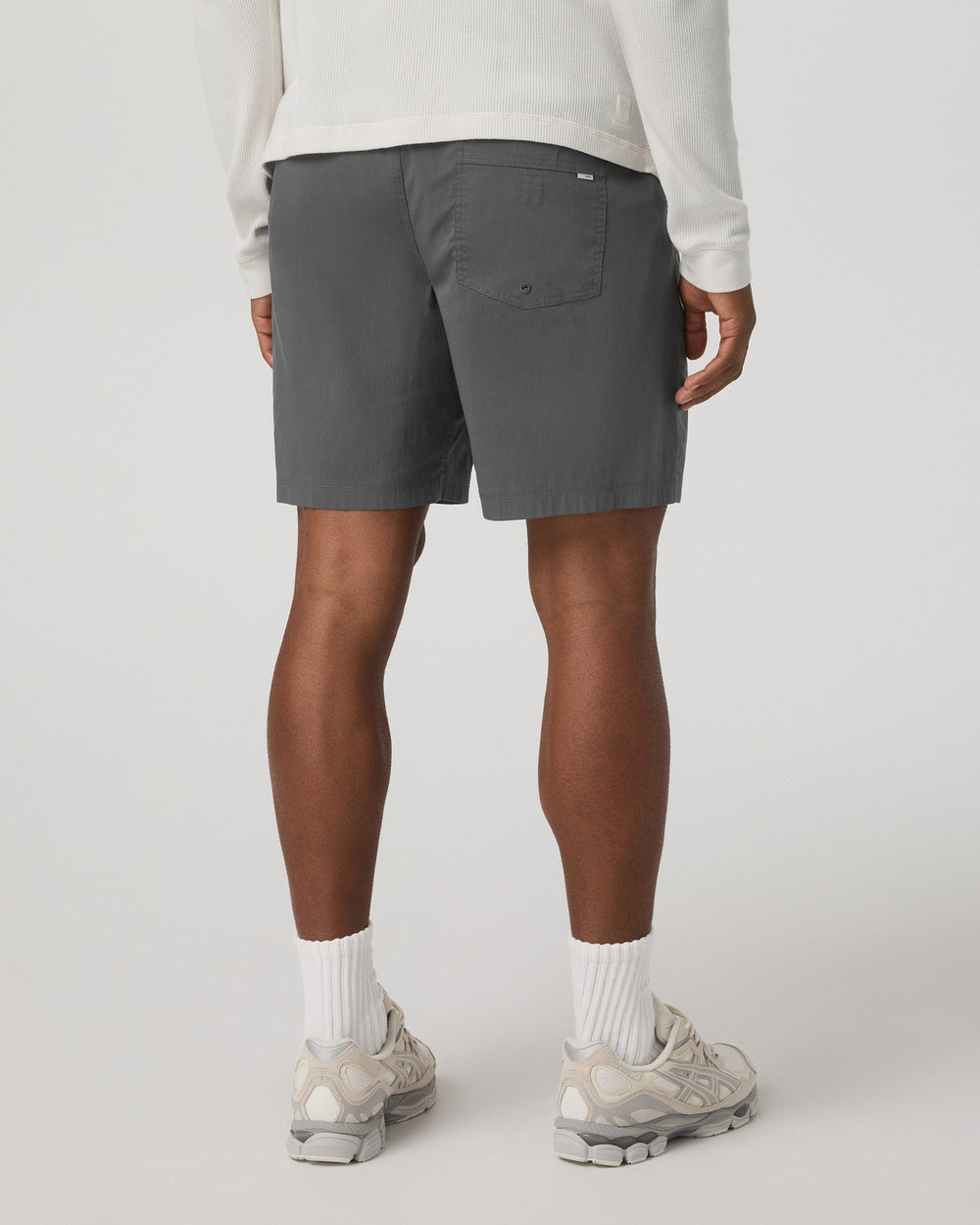 Kore Everyday Short Dark Pewter | Vuori On sale