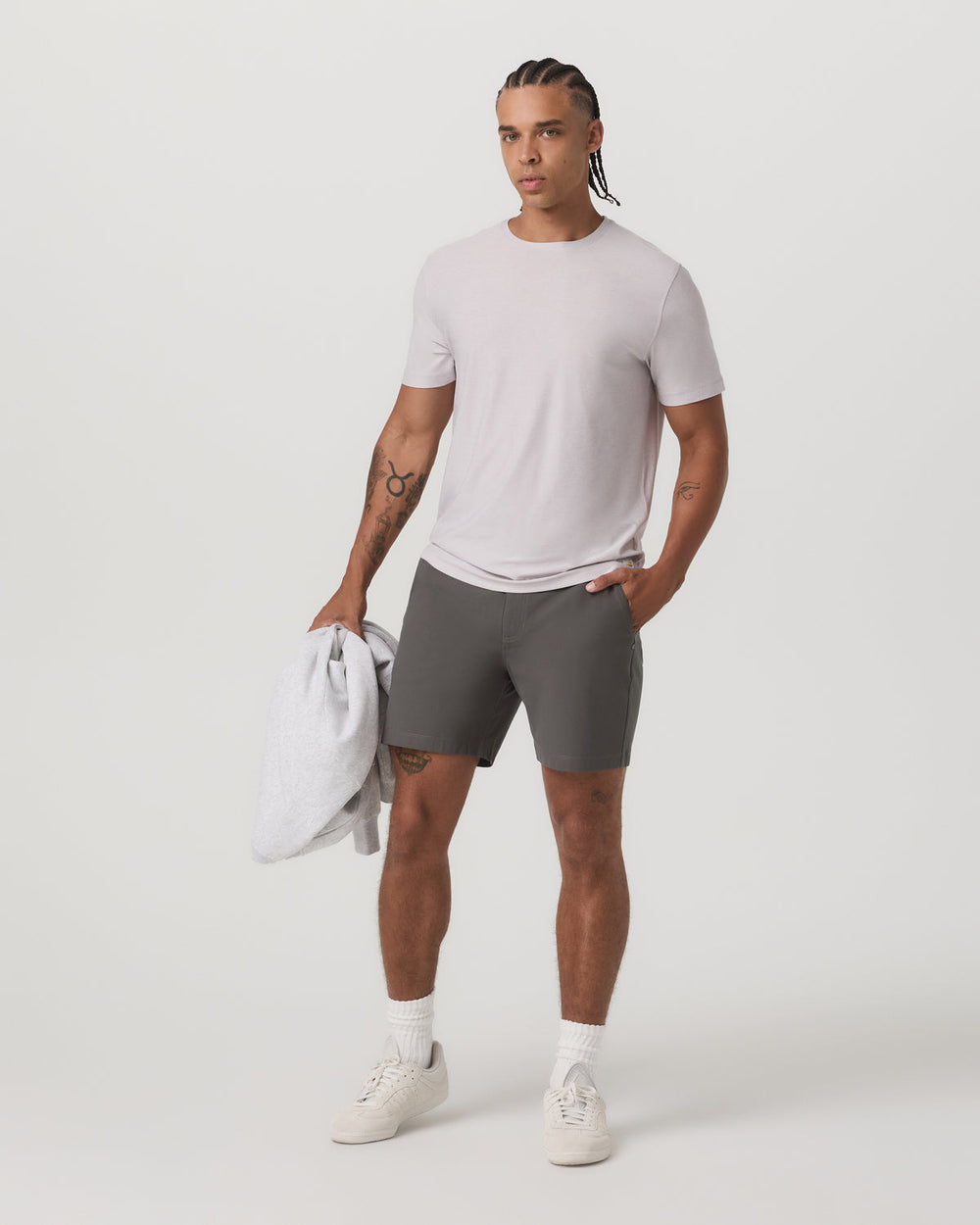 Meta Short 6" Men's Warm Grey Classic Chino Shorts | Vuori US