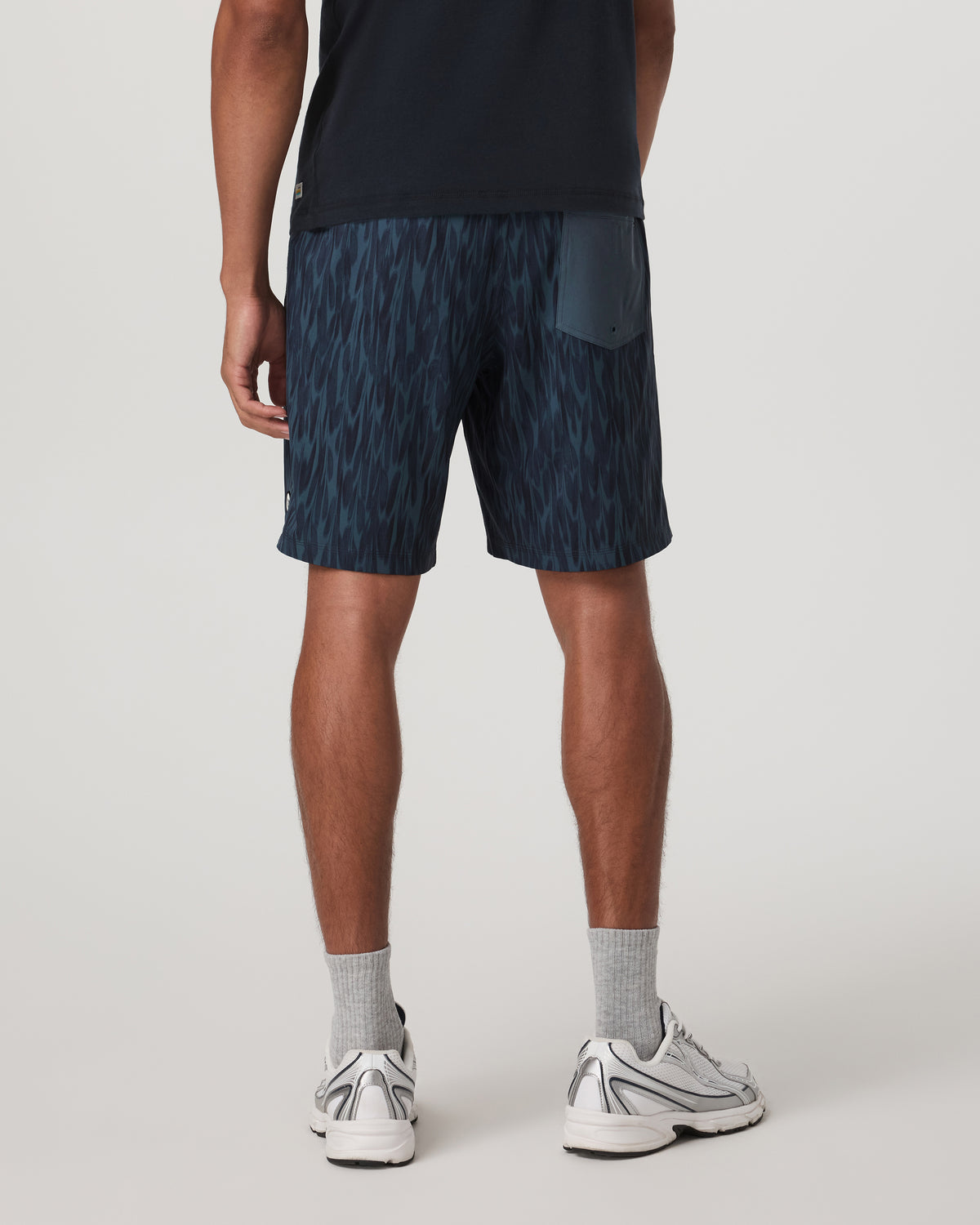 Kore Short Unlined 9" Men's Blue Sea Pampas Shorts | Vuori Discount