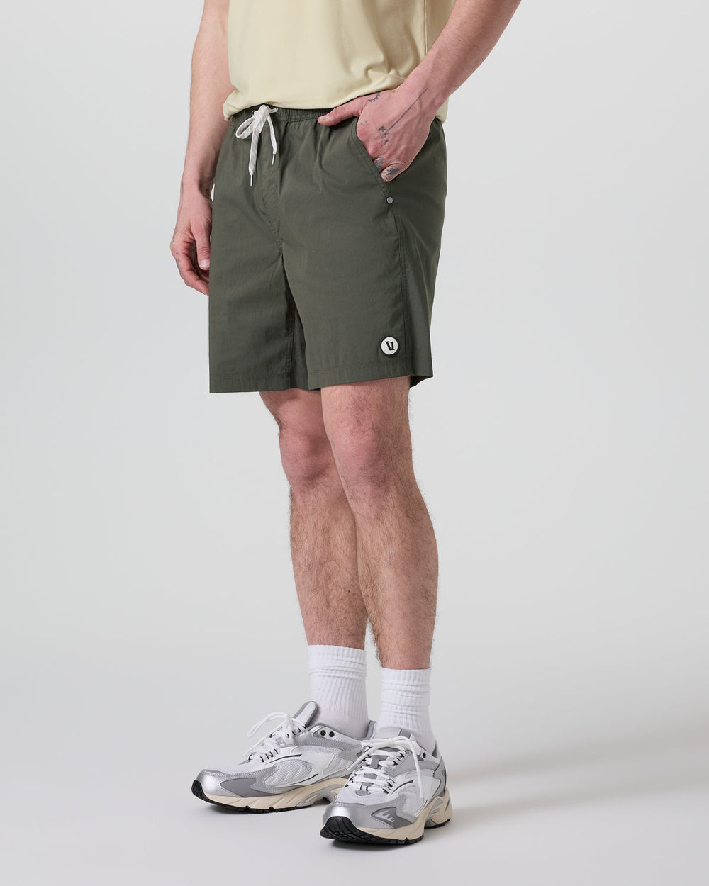 Kore Everyday Short Dark Oregano | Vuori Sale