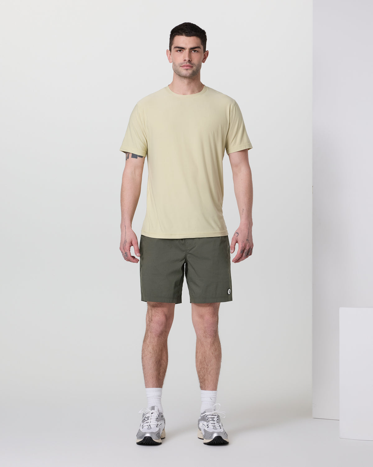 Kore Everyday Short Dark Oregano | Vuori Sale