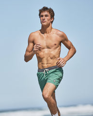 Kore Short Lined 7" Men's Hedge Green Athletic Shorts | Vuori Clothing
