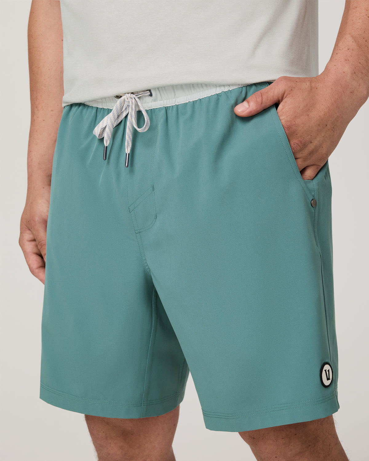 Kore Short Lined 7" Men's Bluegrass Shorts | Vuori US