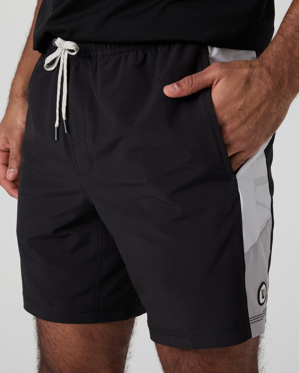 Kore Short X2 Lined Classic Fit 7" Black/Salt/Amethyst Grey | Vuori Discount