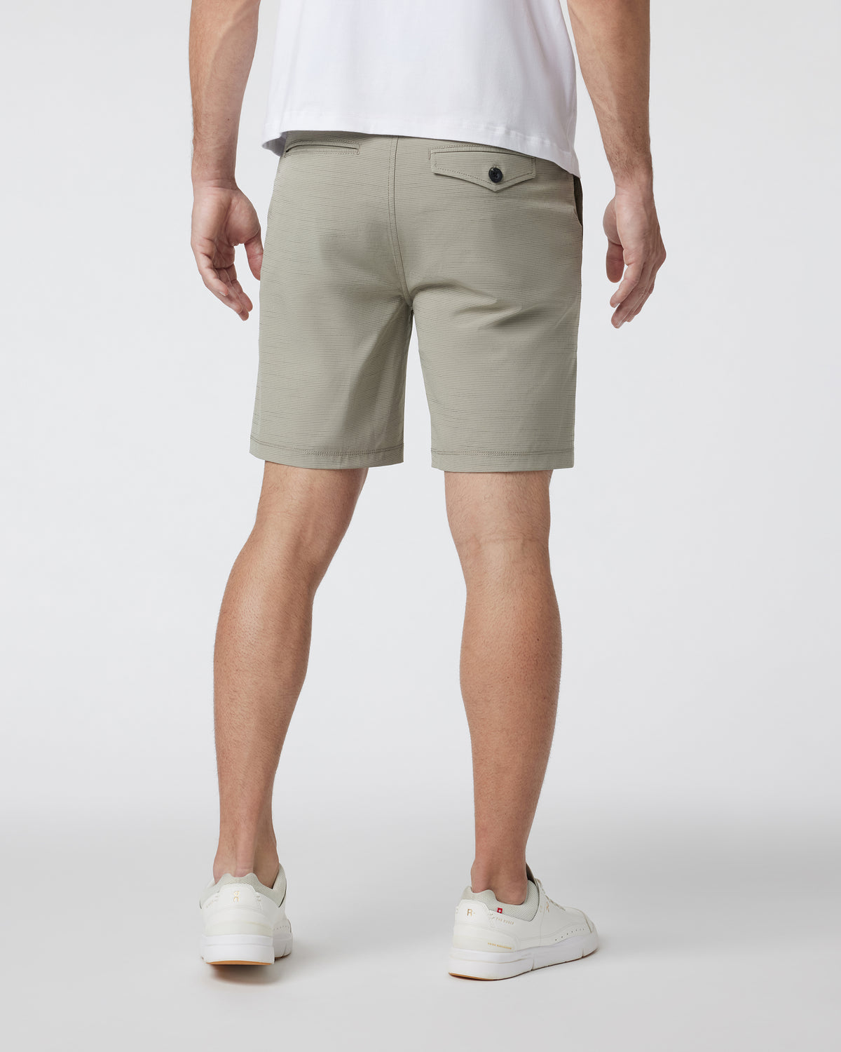 Pebble Short Men's Lightweight Gravel Tan Golf Shorts | Vuori Online