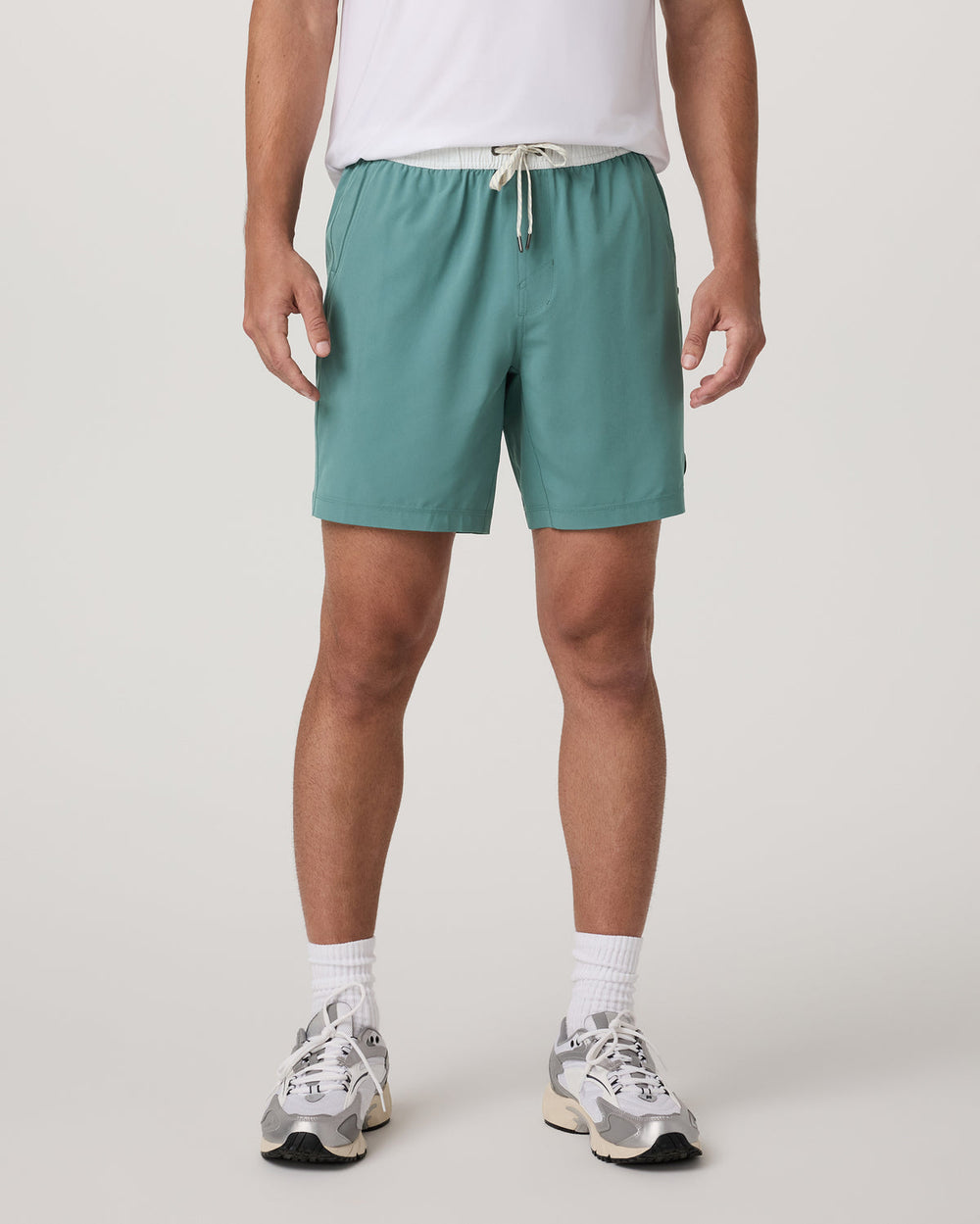 Kore Short Unlined 7" Men's Bluegrass Athletic Fit Shorts | Vuori