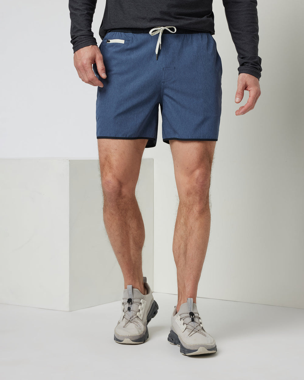 Banks Short 5" Azure Linen Texture | Vuori On sale