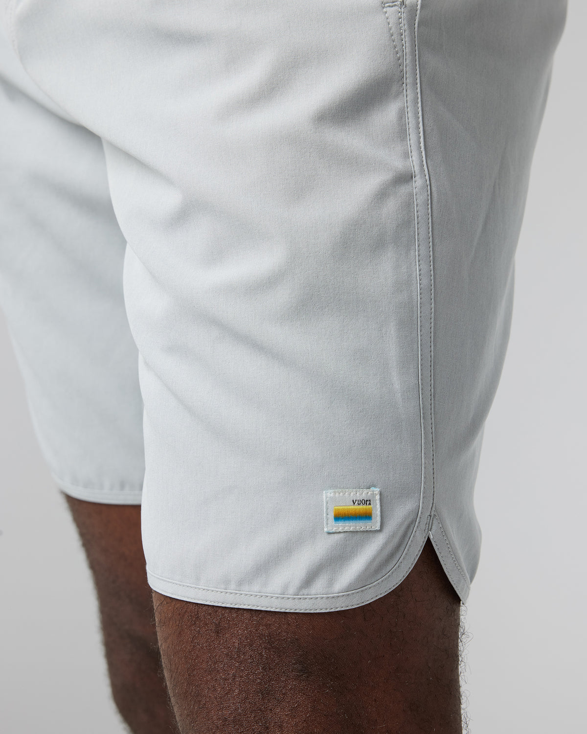 Banks Short Sky Grey Linen Texture Active Shorts | Vuori Online