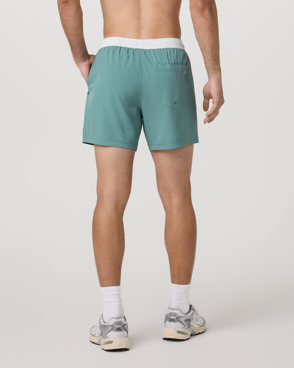 Kore Short Lined 5" Men's Bluegrass Shorts | Vuori Outlet